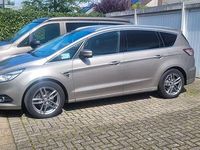 Second-hand Ford S-MAX Titanium 210 CP (154 kW) 2017 Argintiu Monovolum
