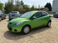 Occasion Mazda 2 75 ch (55 kW) 2009 Vert Citadine
