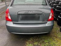Gebraucht Hyundai Accent 110 PS (80 kW) 2010 Grau Limousine