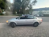 Gebraucht VW Passat 101 PS (74 kW) 2000 Silber Limousine