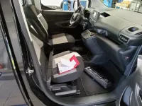 Gebraucht Citroën e-Berlingo Feel 100 kW (136 PS) 2023 Schwarz perla nera/typ aussenv Van / Kleinbus