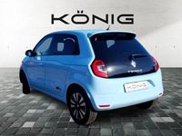 Gebraucht Renault Twingo Techno 60 kW (82 PS) 2023 Pastellblau Kleinwagen