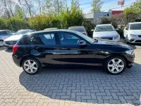 Gebraucht BMW 118 Sport Line 136 PS (100 kW) 2017 Schwarz Kleinwagen