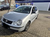 Gebraucht VW Polo 69 PS (50 kW) 2003 Silber Kleinwagen