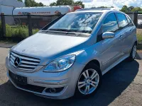 Gebraucht Mercedes B200 136 PS (100 kW) 2006 Silber Van / Kleinbus