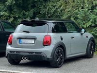 Gebraucht Mini John Cooper Works Essential 231 PS (169 kW) 2022 Grau Kleinwagen