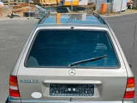 Używany Mercedes E230 132 KM (97 kW) 1992 Kombi