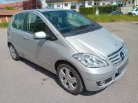 Gebraucht Mercedes A150 Avantgarde 95 PS (69 kW) 2009 Polarsilber  metalliclack Kleinwagen