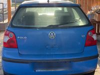 Gebraucht VW Polo 64 PS (47 kW) 2002 Blau Kleinwagen