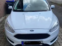 Używany Ford Focus Titanium 101 KM (74 kW) 2018 Biały Sedan/Limuzyna