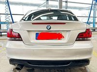 Gebraucht BMW 123 Sport Line 204 PS (150 kW) 2007 Silber Kleinwagen