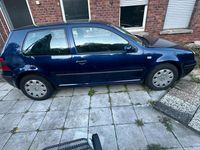 Second-hand VW Golf 75 CP (55 kW) 2001 Albastru Coupe