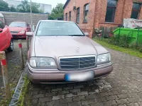 Gebraucht Mercedes C250 Elegance 116 PS (85 kW) 1993 Gold Limousine