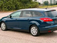 Gebraucht Ford Focus 125 PS (91 kW) 2016 Blau Kombi