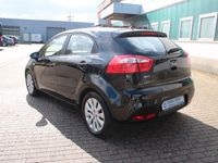 gebraucht Kia Rio Edition 7 1.4, LMF