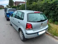 Gebraucht VW Polo 64 PS (47 kW) 2005 Silber Kleinwagen