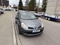 Gebraucht Renault Clio II Expression 68 PS (50 kW) 2005 Grey blue Kleinwagen