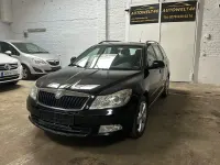 Gebraucht Skoda Octavia Ambiente 140 PS (102 kW) 2010 Schwarz Kombi