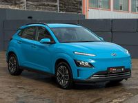 Gebraucht Hyundai Kona Basis 100 kW (136 PS) 2022 Blau SUV