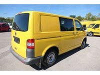 Gebraucht VW T5 84 PS (61 kW) 2011 Ginstergelb r1032 Van