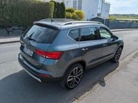Usado Seat Ateca 4Drive 190 CV (139 kW) 2017 Gris SUV