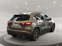 Gebraucht Mercedes GLA180 AMG 136 PS (100 kW) 2025 Metalliclack mountaingrau SUV