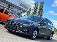 Gebraucht Hyundai i30 110 PS (80 kW) 2021 Blau metallic Kombi