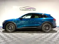 Second-hand Audi e-tron Advanced 300 kW (408 CP) 2022 Albastru SUV