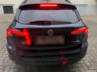 Gebraucht Fiat Tipo 122 PS (89 kW) 2017 Blau Kombi