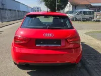 Gebraucht Audi A1 Attraction 86 PS (63 kW) 2011 Rot Kleinwagen
