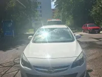 Gebraucht Opel Astra 121 PS (88 kW) 2012 Weiß Kleinwagen