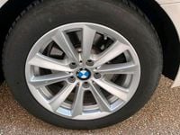 Gebraucht BMW 520 190 PS (139 kW) 2016 Weiß Kombi