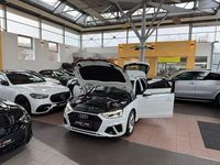 Gebraucht Audi A4 S-Line 204 PS (150 kW) 2022 Gletscherweiss Kombi