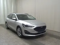 Używany Ford Focus Cool & Connect 120 KM (88 kW) 2022 Srebrny Kombi