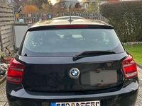 Gebraucht BMW 118 143 PS (105 kW) 2012 Schwarz Kleinwagen