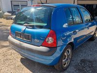 Gebraucht Renault Clio II 60 PS (44 kW) 2003 Blau Kleinwagen