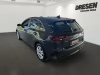 Usado Kia Ceed Vision 140 CV (102 kW) 2025 Gris Utilitario