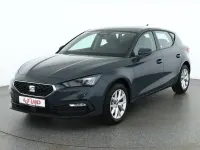 Nowe Seat Leon 116 KM (85 kW) 2025 Niebieski Sedan/Limuzyna