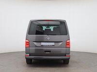 Second-hand VW Multivan Trendline 150 CP (110 kW) 2015 Gri Monovolum