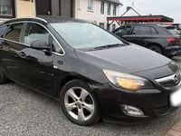 Gebraucht Opel Astra 164 PS (120 kW) 2011 Schwarz Kombi