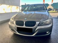 Gebraucht BMW 320 Performance 184 PS (135 kW) 2010 Grau Limousine