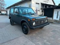 Second-hand Lada niva 82 CP (60 kW) 2009 Verde SUV