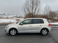 Gebraucht VW Golf VI 86 PS (63 kW) 2010 Silber Kleinwagen