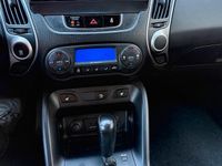 Gebraucht Hyundai ix35 163 PS (119 kW) 2012 Grau SUV
