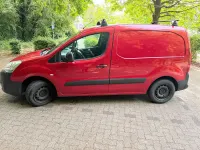 Gebraucht Citroën Berlingo 99 PS (72 kW) 2016 Rot Van / Kleinbus