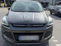 Gebraucht Ford Kuga 120 PS (88 kW) 2016 Grau SUV