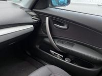 Gebraucht BMW 118 Sport Line 143 PS (105 kW) 2009 Schwarz Kleinwagen