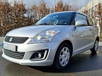 Gebraucht Suzuki Swift Club 94 PS (69 kW) 2015 Silber Kleinwagen