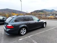 Gebraucht BMW 525 197 PS (144 kW) 2008 Grau Kombi
