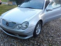 Gebraucht Mercedes C200 163 PS (119 kW) 2002 Grau Coupé